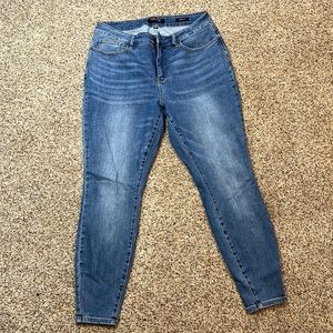 Judy Blue Fairbanks tummy control jeans, size 14W, skinny fit